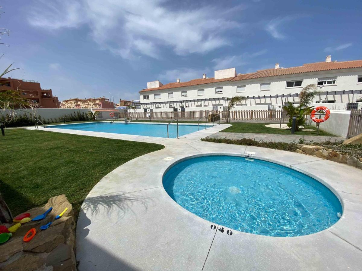 Tarifa Cozy House - Sun, Parking, Wifi, Pool Apartment Exterior photo